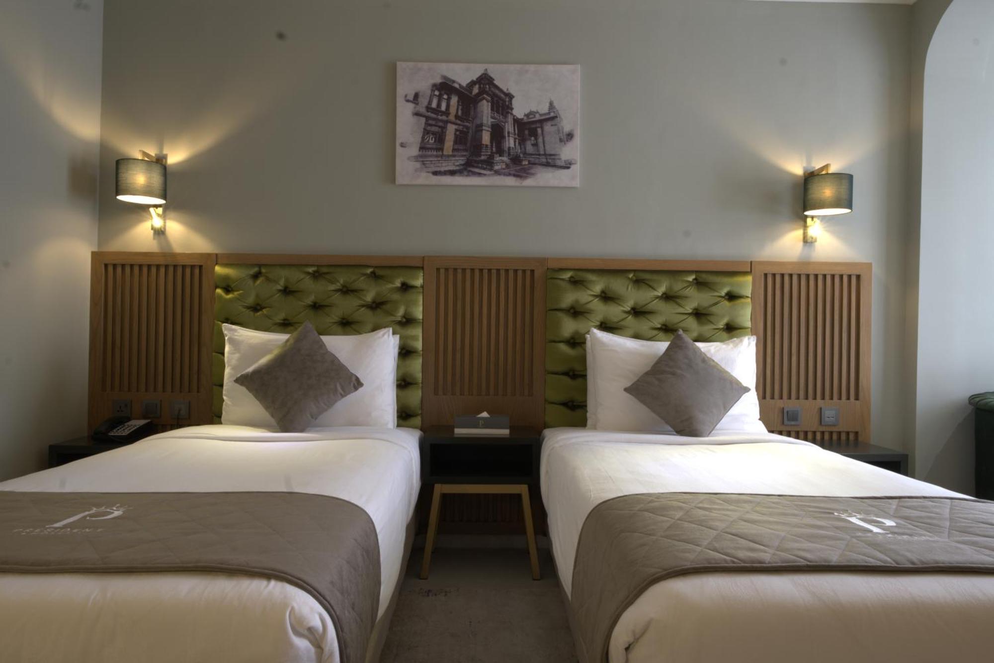 President Hotel Дубай Екстериор снимка